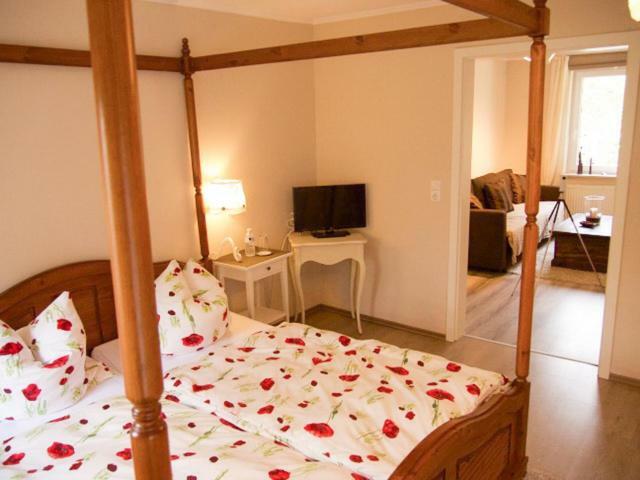Hotel Feldmaus Olzheim Екстериор снимка