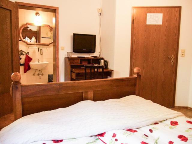 Hotel Feldmaus Olzheim Екстериор снимка