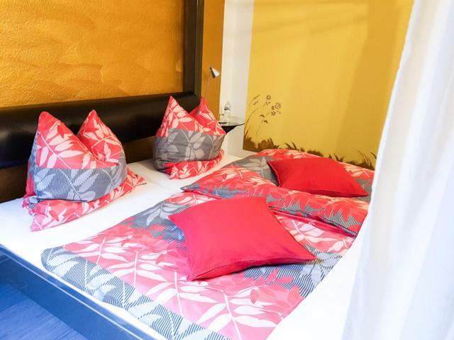 Hotel Feldmaus Olzheim Екстериор снимка
