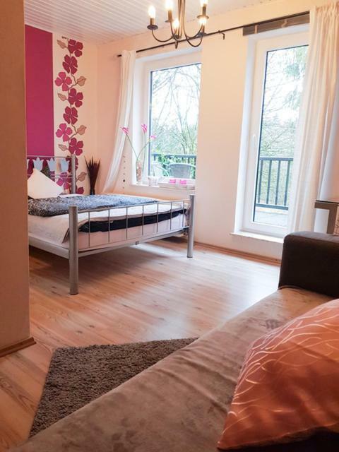 Hotel Feldmaus Olzheim Екстериор снимка