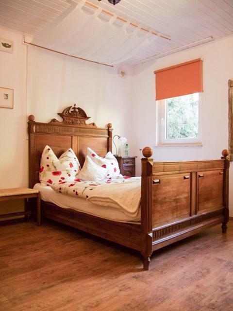 Hotel Feldmaus Olzheim Екстериор снимка