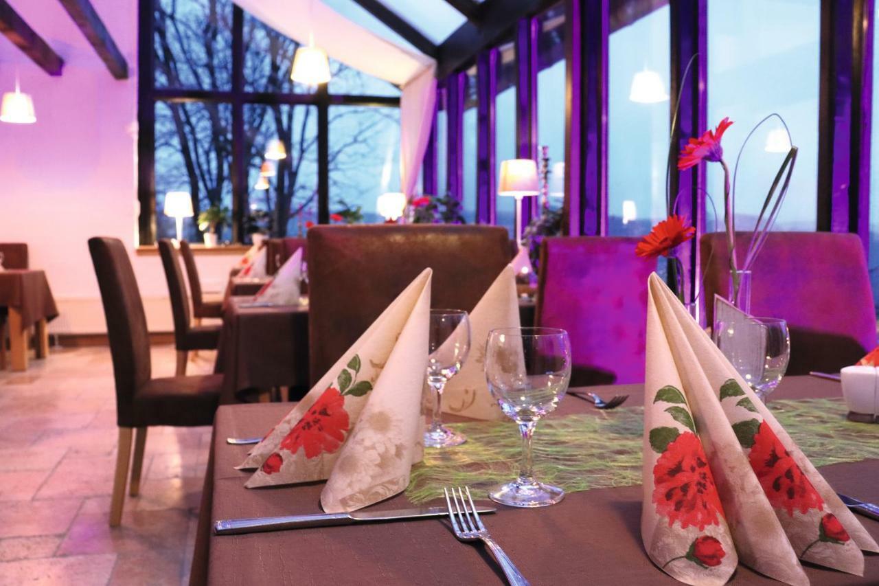 Hotel Feldmaus Olzheim Екстериор снимка